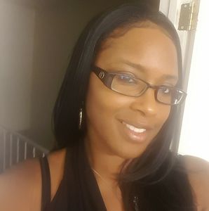 Meet your Posher, Desjah